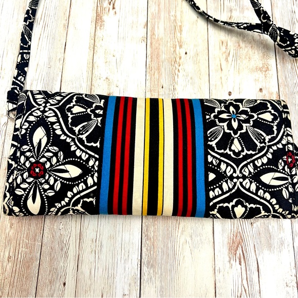 Vera Bradley Wallet Crossbody NWOT - Picture 4 of 7
